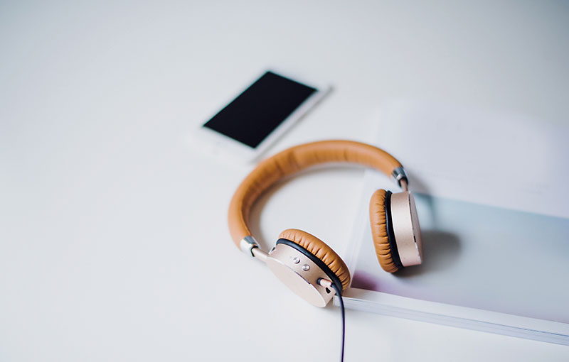 Headphones Headphones